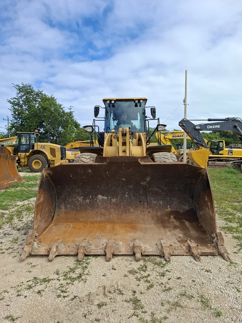 Cargador frontal Caterpillar 950GC, unidad CF-19