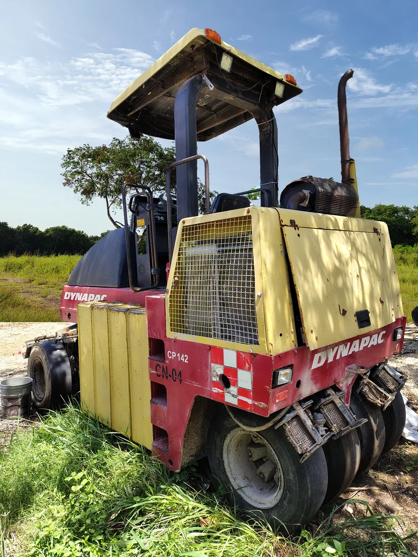 Compactador neumático Dynapac CP142, unidad CN-04
