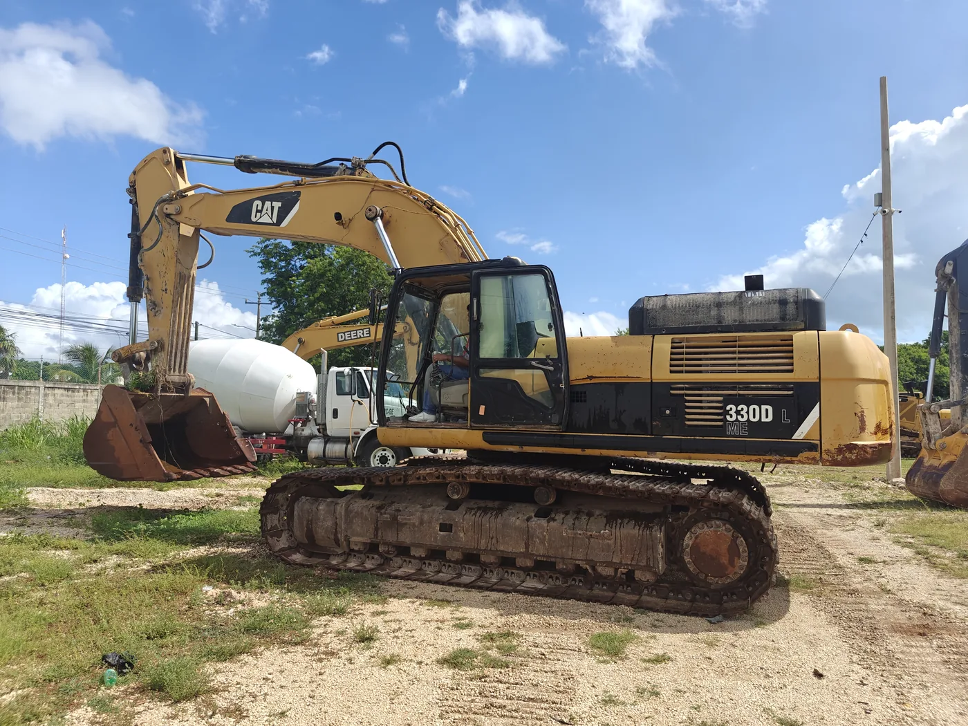 Excavadora Caterpillar 330DLME, unidad EX-09