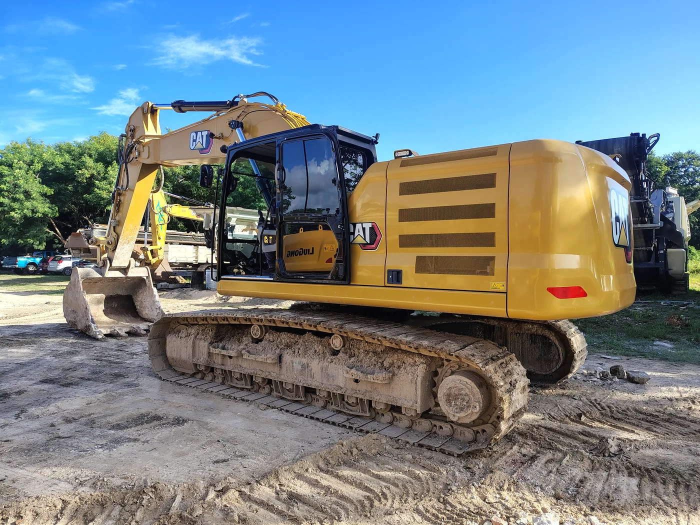 Excavadora Caterpillar 330GC, unidad EX-20