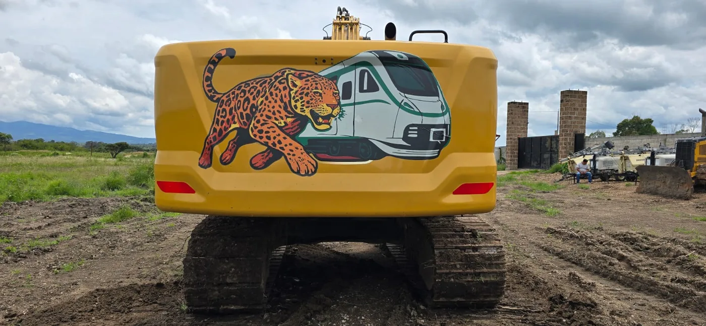 Excavadora Caterpillar 330GC, unidad EX-24